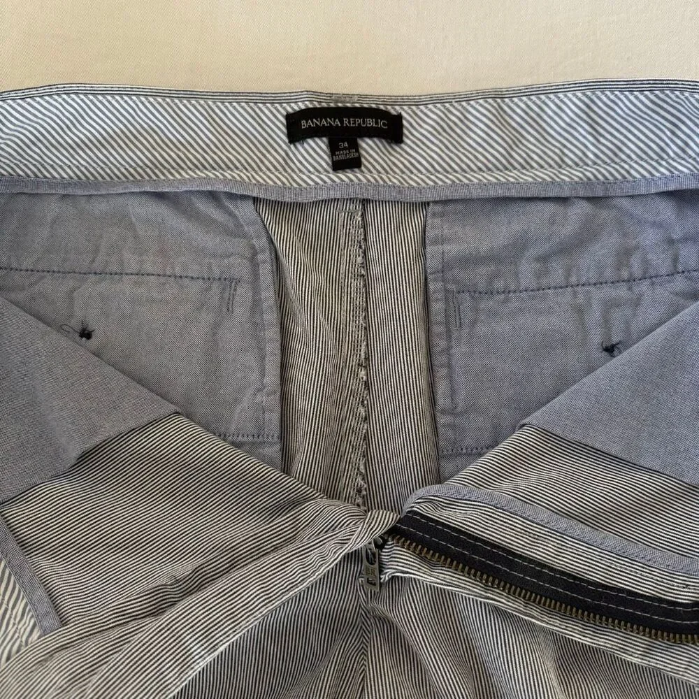 Banana Republic Striped Shorts | Mens 34 | Blue White Stripes | Cotton Flat Fron